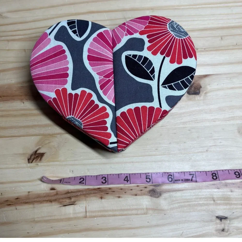 Vera Bradley Womens Jewelry Case Box Heart To Heart Cheery Blossoms Pink Black